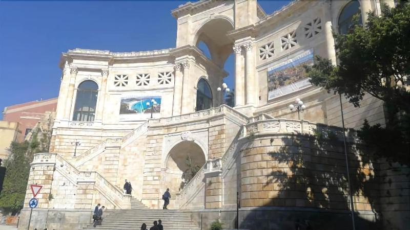 Le Tre Stelle Hotel Cagliari Bagian luar foto