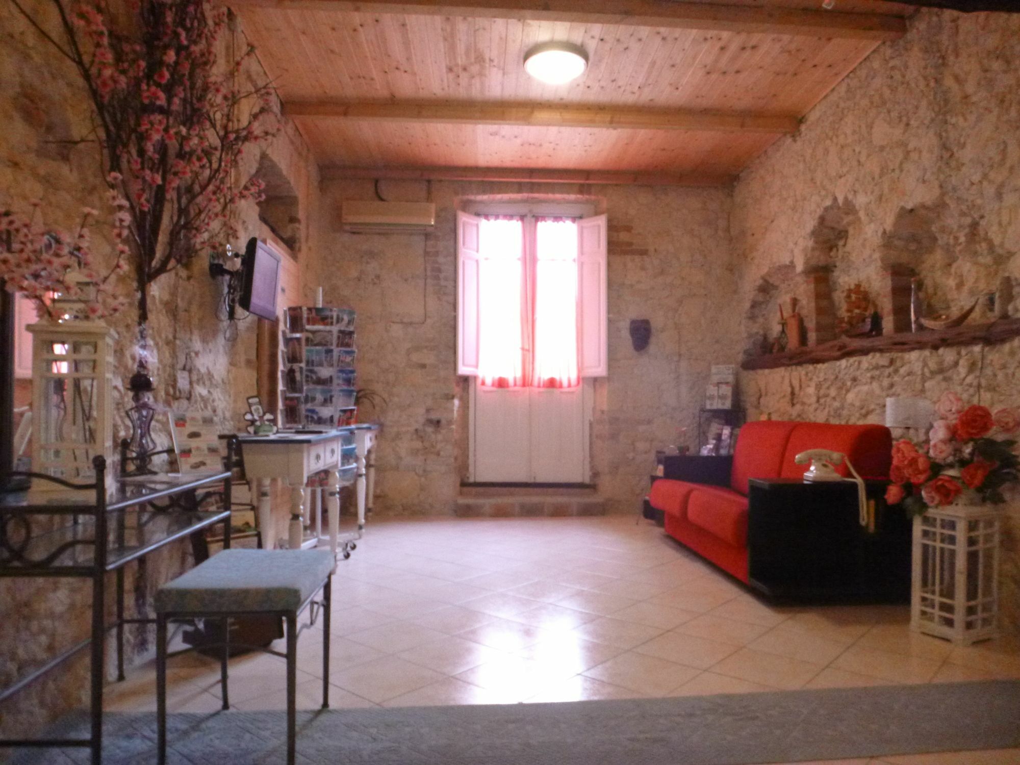 Le Tre Stelle Hotel Cagliari Bagian luar foto